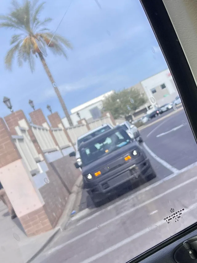 wheresPaunch tweet media