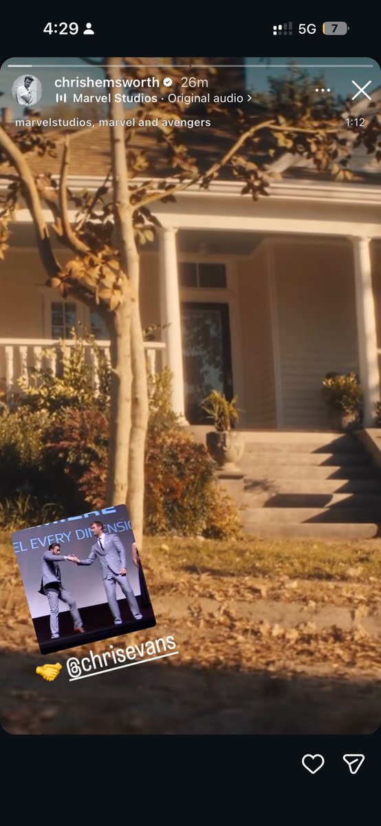 RayyanKx's tweet image. Chris Hemsworth on his instagram stories 🥹