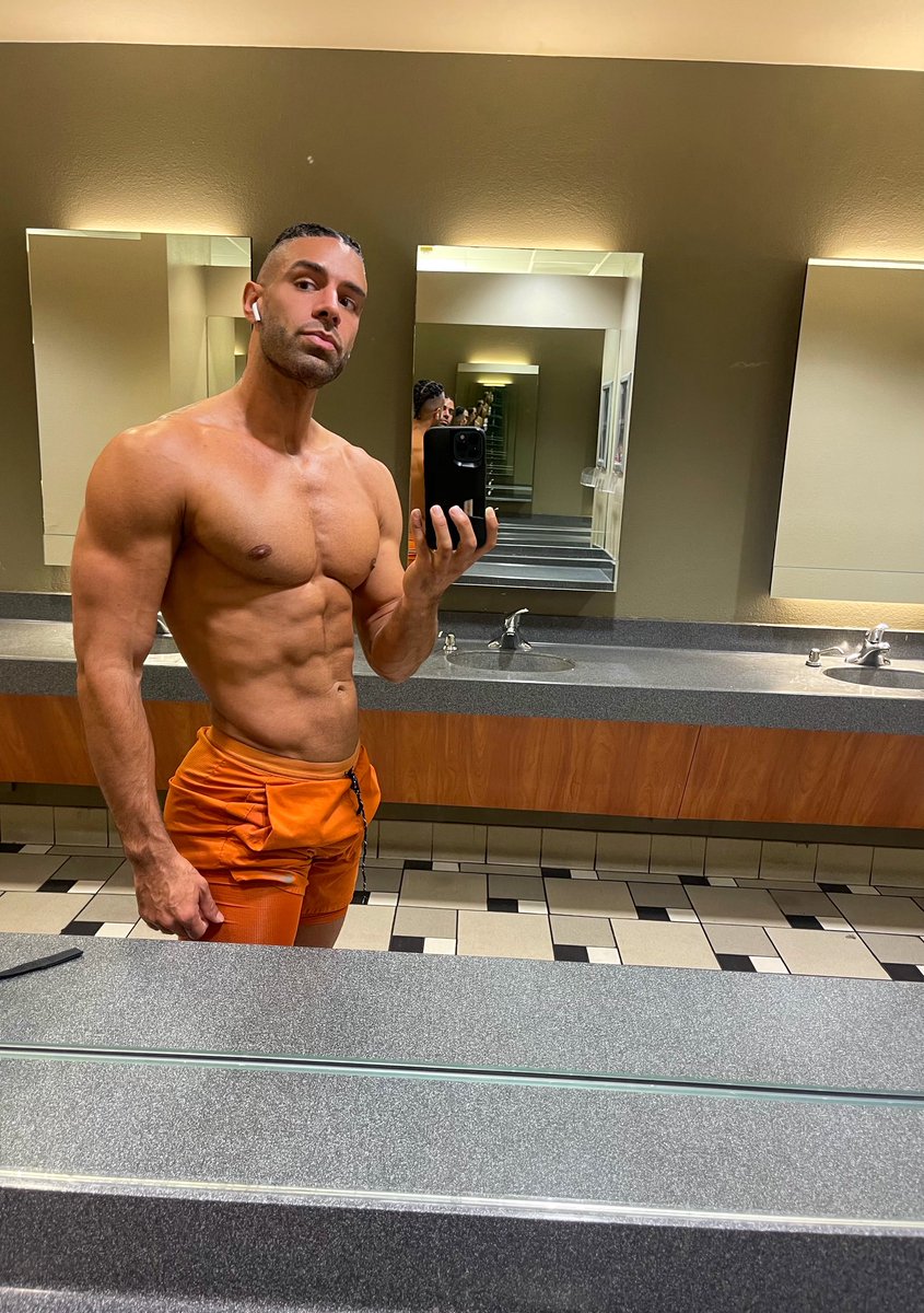 Went from 165lbs to 200lbs