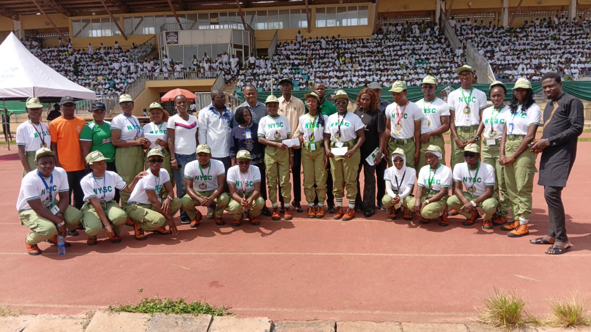 Opuerefalabi's tweet photo. See my lecture at NYSC Camp,Ogun state. As I took the stage to share the benefit of 3MTT program and empower them to become digital leaders in their communities! 🌐
 Let's empower the next generation of tech leaders! 💥 https://t.co/QjnIdPted2