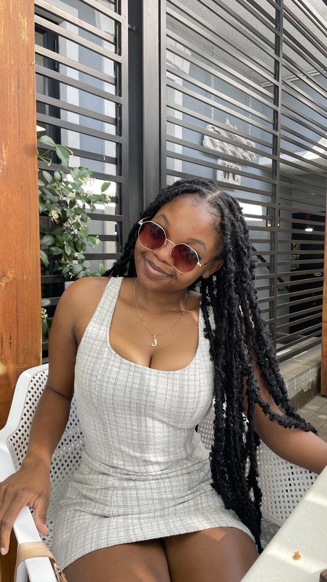 Adv_joycie's tweet image. Yesis if I’m ever to have kids ne? They’ll have fire pictures to post of me because I’ve been snapping since long time 😭🔥❤️