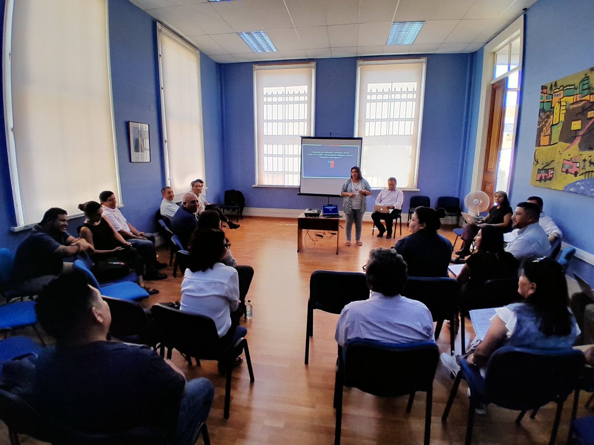 ♻️ SEREMI <a href="/MopTarapaca/">Seremi MOP Tarapacá</a>, junto a Seremis <a href="/MinagriTarapaca/">SEREMI de Agricultura Tarapacá</a>,<a href="/MineconTarapaca/">Seremi Economía Tarapacá</a>, Directora de <a href="/sernatur_1/">Sernatur Tarapacá</a>, más profesionales de <a href="/MDSTarapaca/">Seremi de Desarrollo Social y Familia de Tarapacá</a> y <a href="/TarapacaBBNN/">Seremi Bienes Nacionales Tarapacá</a>,
participaron de reunión con dirigentes del ASA Chusmiza-Usmagama.
▶️ Encuentro liderado por la <a href="/DPPTamarugal/">Delegación Presidencial Provincial del Tamarugal</a> Camila Castillo.