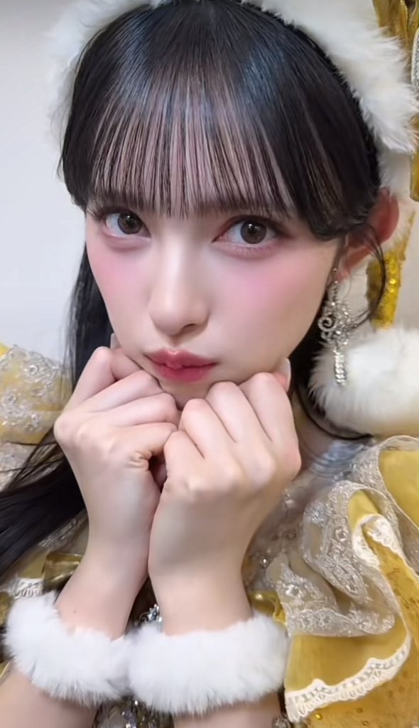 おはようございま菅田愛貴ちゃんなの💛 画面越しのエンジェルのMV
