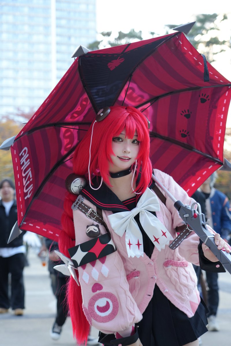 2025.11.15

2025 G-Star

젠레스 존 제로 - 우키나미 유즈하

Cos. <a href="/ycos030/">🍰ユルルル𓃿YURU🍦유루루루</a>

#Yuzuha #ゆずは #유즈하 #ZenlessZoneZero #ZZZ #젠존제 #코스프레 #cosplay #지스타 #2025지스타