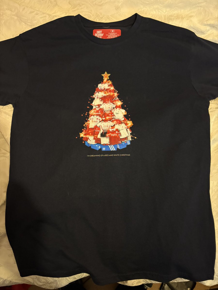 mark74096149's tweet photo. @hatscarforabadg 
Another Great t-shirt from Mick &amp; Michelle,thank you for the quick delivery aswell and have a Brilliant Christmas! 👌🎄 https://t.co/VKEFo2scap