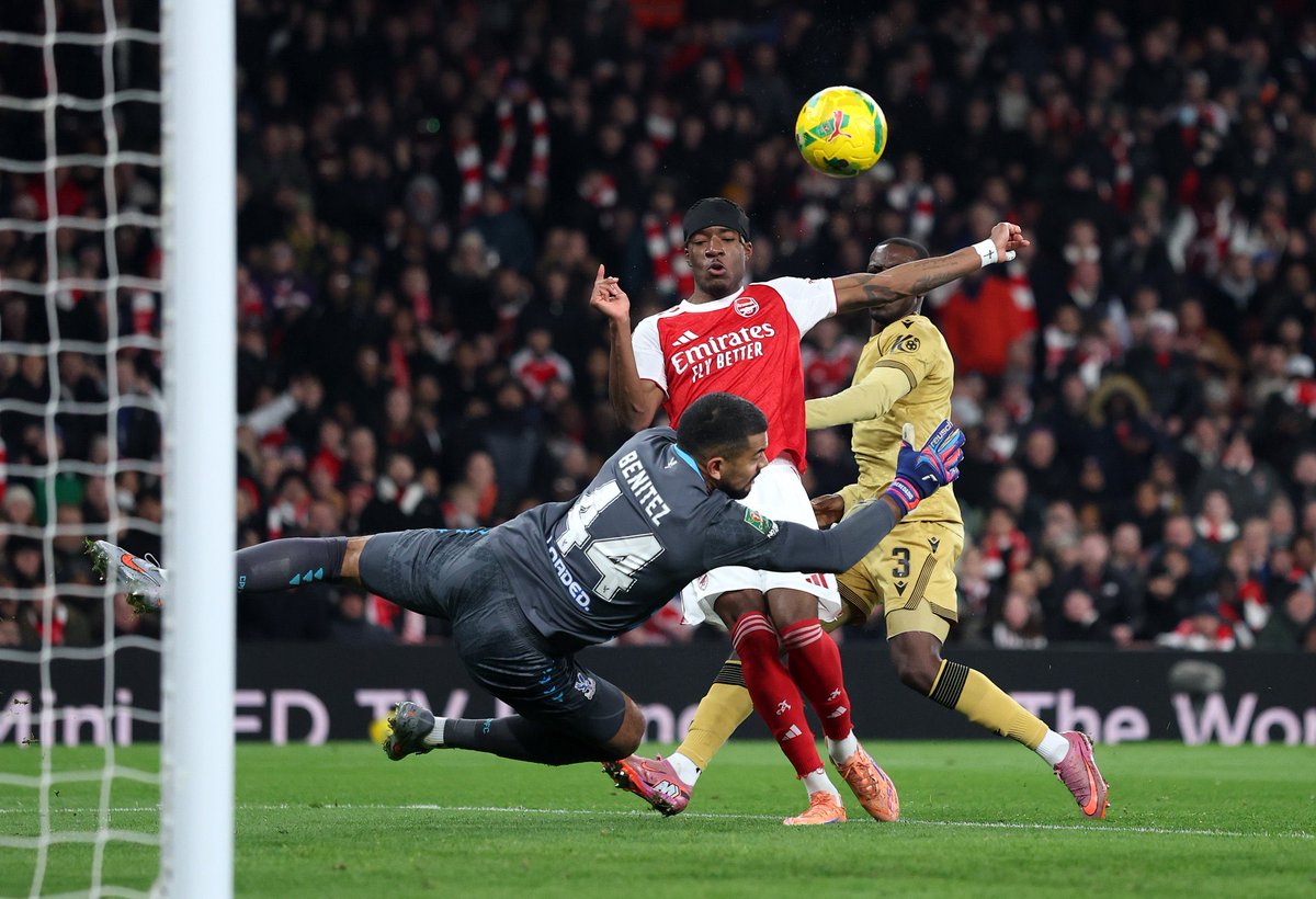 xGPhilosophy's tweet image. Walter Benitez prevented 2.53 goals against Arsenal, according to xGOT.

What a performance 🧤