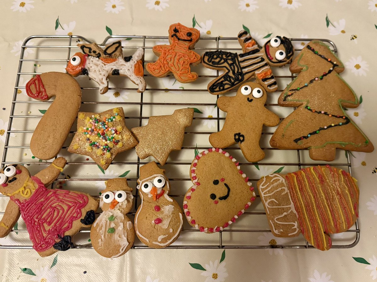 Groovy_ness's tweet image. Colin keeping an eye on the Christmas baking - gingerbread, tablet, biscoff fudge, peanut butter fudge, base of a trifle and a banoffee pie. #fatty