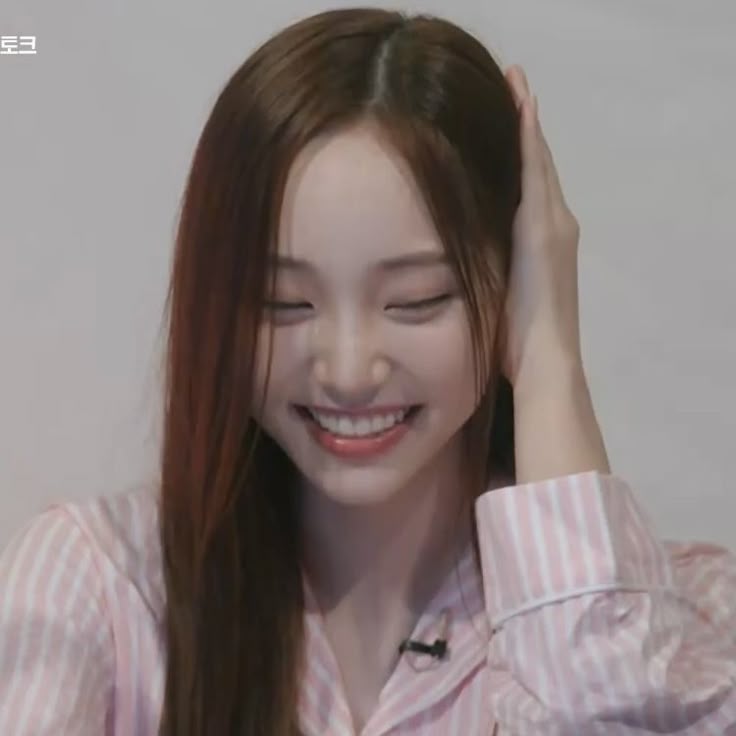 pyecher's tweet image. my favorite smile