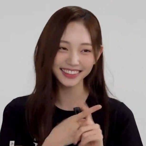 pyecher's tweet image. my favorite smile