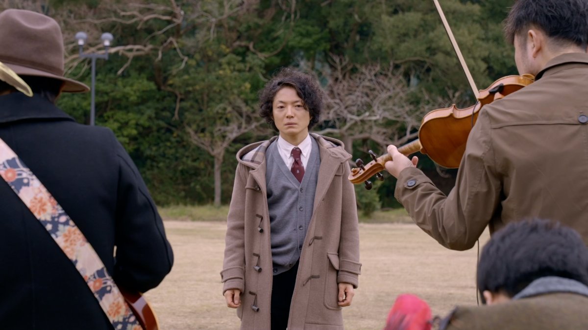 🎬上映告知：#野原位 監督/撮影 #小田香 『エンターテイナー』

年末恒例の映画作家・小田香特集中の１本として、シネ・ヌーヴォ<a href="/_cinenouveau_/">シネ・ヌーヴォ</a>にて。主人公の男をシンガーソングライターの #ゆしん が演じる。
📅 12/28（日）18:10
🏛️ シネ・ヌーヴォ
🎫 詳細 cinenouveau.com/sakuhin/odakao…