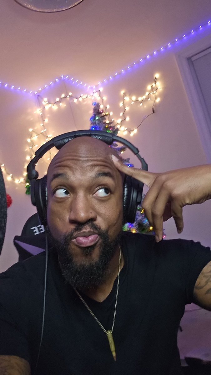 Soooo... I was just wondering.. did you wanna hang out on stream for a few?? I'll show you mine if you show me yours🫣👀

kick.com/jl_savant