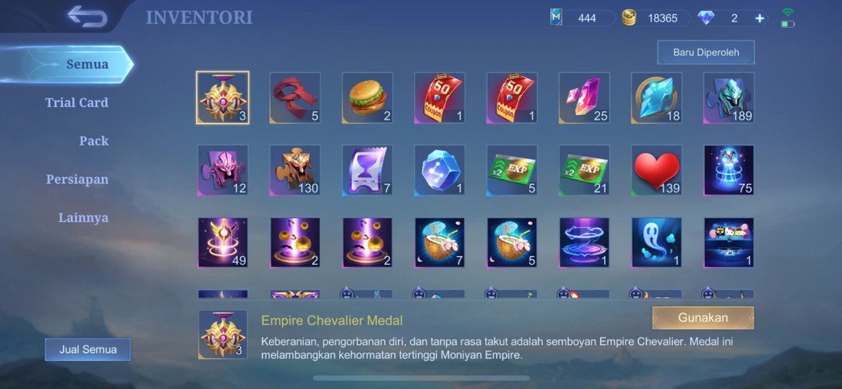 theholyhook's tweet photo. sda yang mau tukern kharisma burger sama scarf mikasa gaaa?? aku ga punya fl lain soalnyaaa T_T https://t.co/T0SZD2MzwD