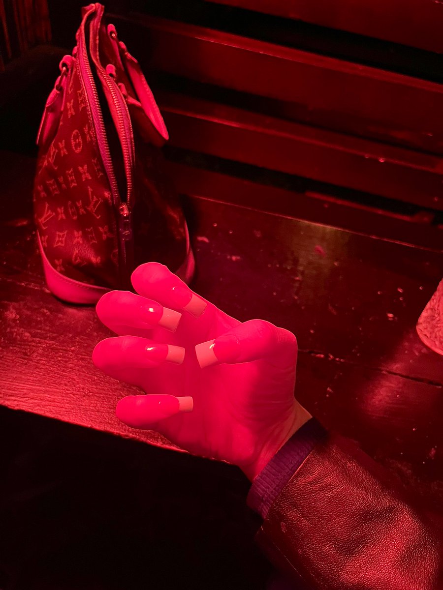 XGoddessC's tweet image. Which loser will fund another trip to cincy for new years?

Findom Ohio Cincinnati