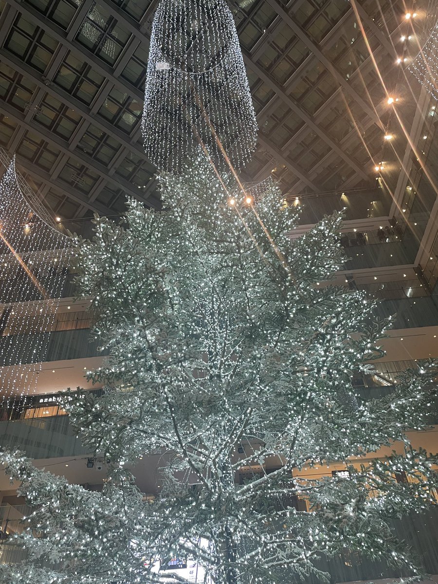 Phonehead tweet media