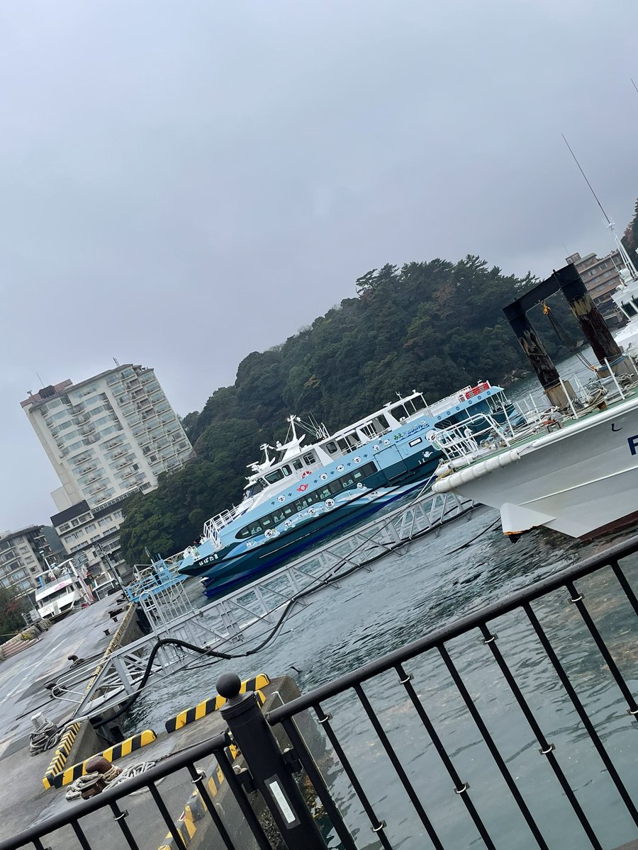 0jqc5's tweet photo. 三重きました　ミジュマル公園雨で遊べなかった残念　かわいい https://t.co/O2SmNoqMh4
