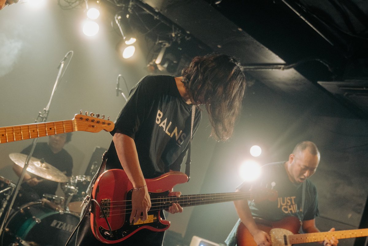 下北沢ERA
2025.12.21
MIRROR vs ATATA
毎年、この時を待っています。
来年には新曲のリリースがあるとの事、楽しみにしております！
来年も何卒よろしくお願いいたします！
最高のライブでした！ありがとうございました！
<a href="/MIRROR_JP_2007/">MIRROR-JPN</a>