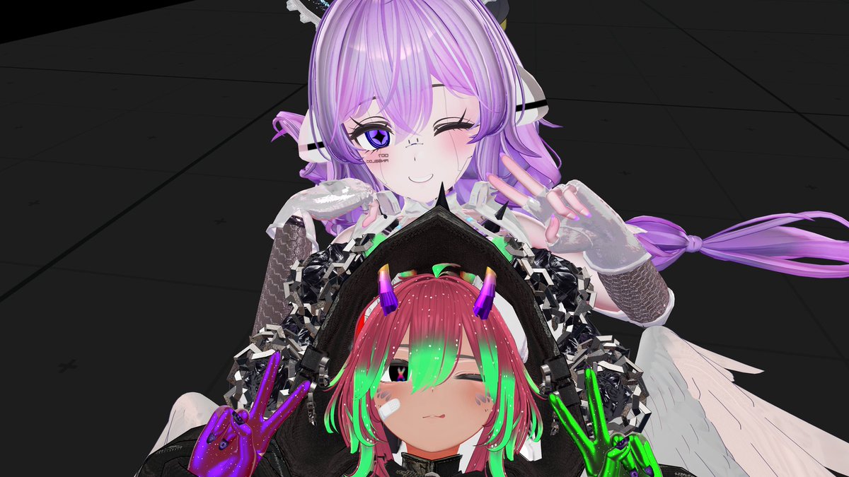 Tengan una muy bonita noshe 💕 ya al fin se termino este dia kliao, fotito con <a href="/XxmineboxXAoi/">XxmineboxXAoi</a> y <a href="/Z0E_VT/">Z0EVT⭐🪽</a> uwu se les quieree mushioooo :3