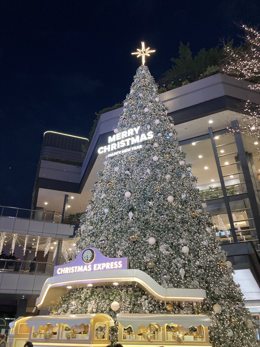 sinoun99's tweet image. 聖誕大餐