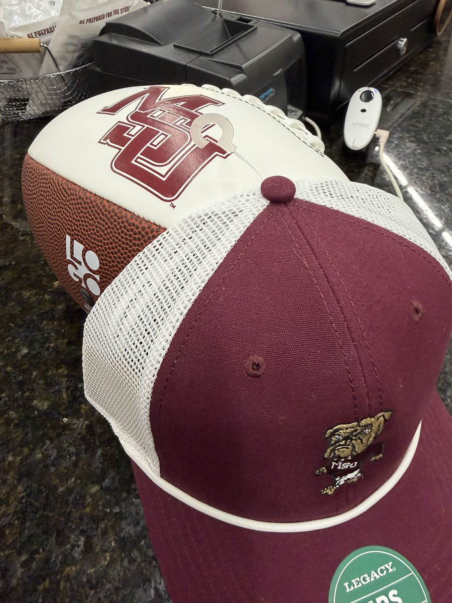 Strange Brew Coffeehouse tweet media