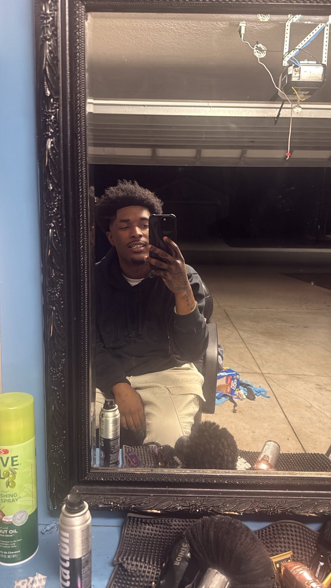 ybthor27's tweet image. ❤️‍🔥