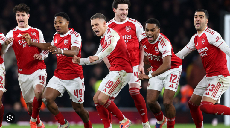 RedmondHel36373's tweet photo. Drama at the Emirates! Arsenal 1-1 Palace (8-7 pens) – We’re in the Last Four! . More >> https://t.co/AunmmAu51p

#ARS #CarabaoCup #Shootout #ArsenalNews #ComeOnYouGunners https://t.co/cjvt6sXOAK