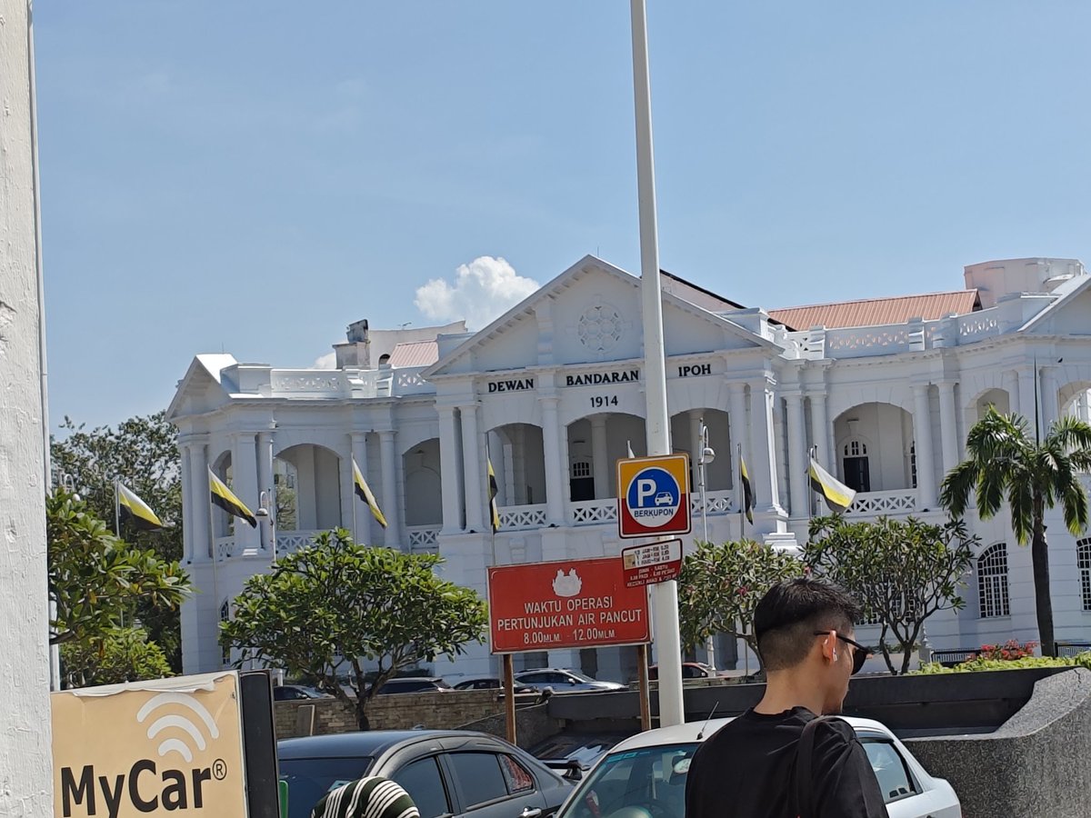 There she is. I'm in the Russian Empire (Ipoh)