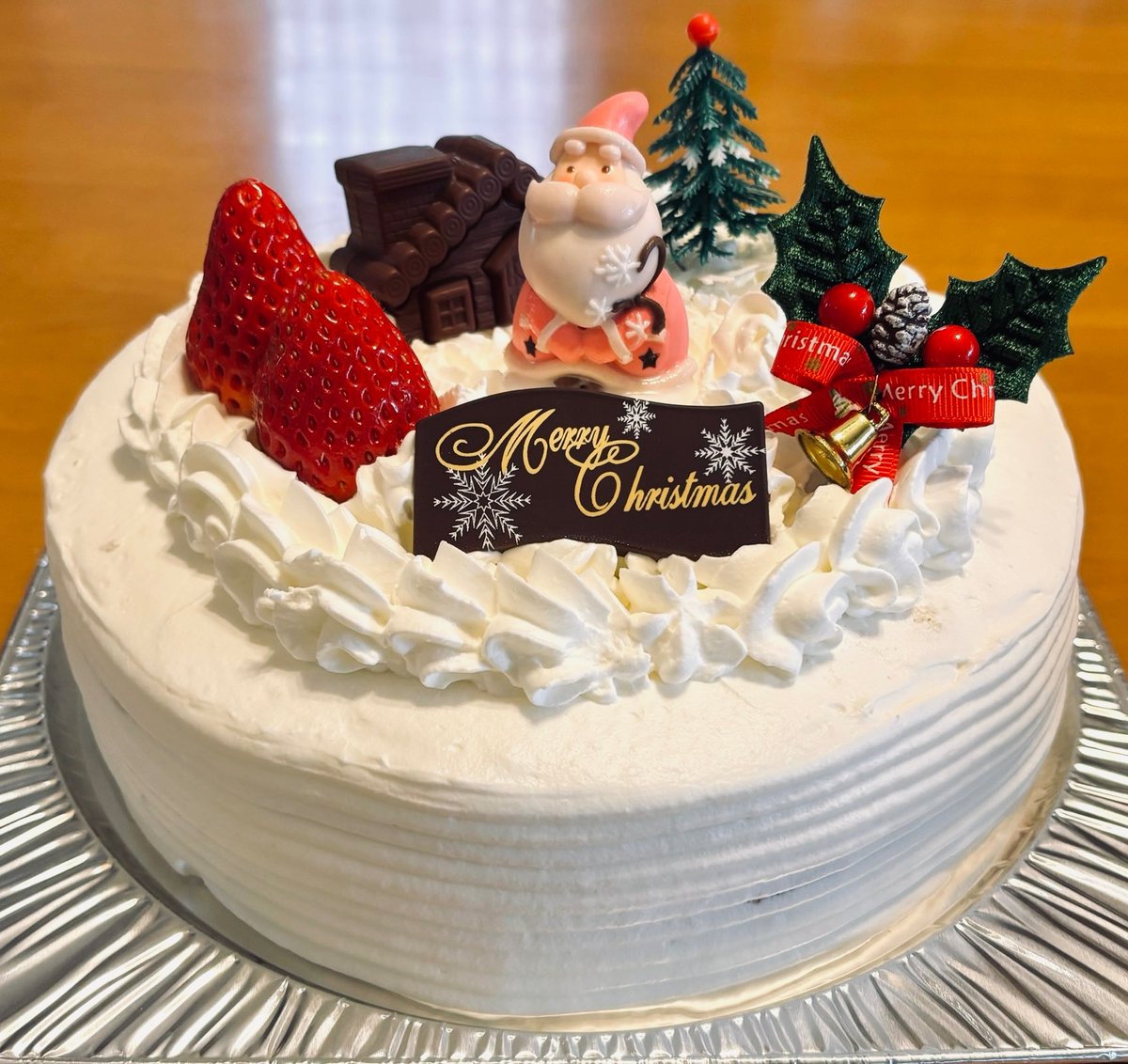 ぼっちクリスマスホールケーキ🤶