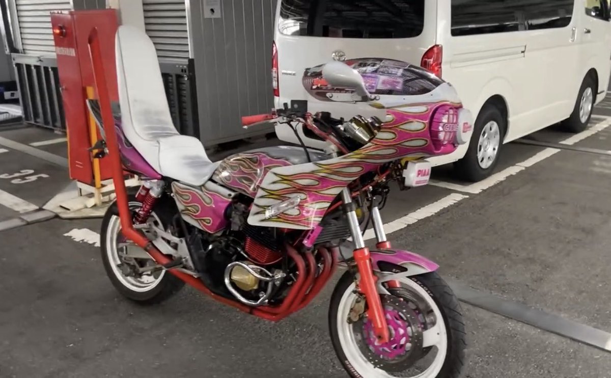 kujr400's tweet photo. #クリスマス彼女いない....暴走 https://t.co/hpIZaruMCD