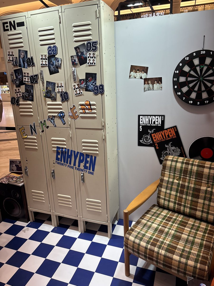 taetbug's tweet image. #HOLIDAY_HOUSE #HYBE2026_시즌그리팅 #사운드웨이브