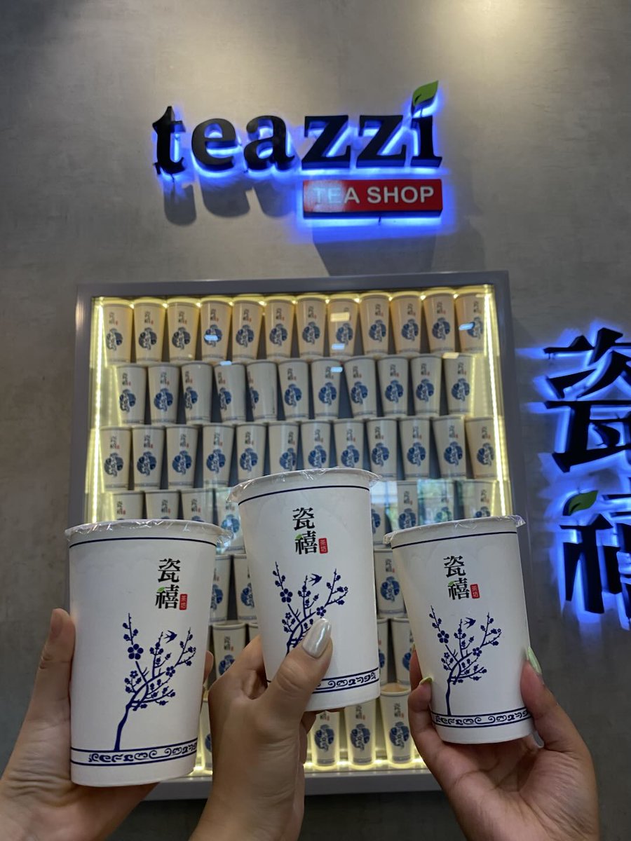 chocheesy's tweet photo. @y0urskies teazzi Oolong emang best https://t.co/UPF2m14EGZ
