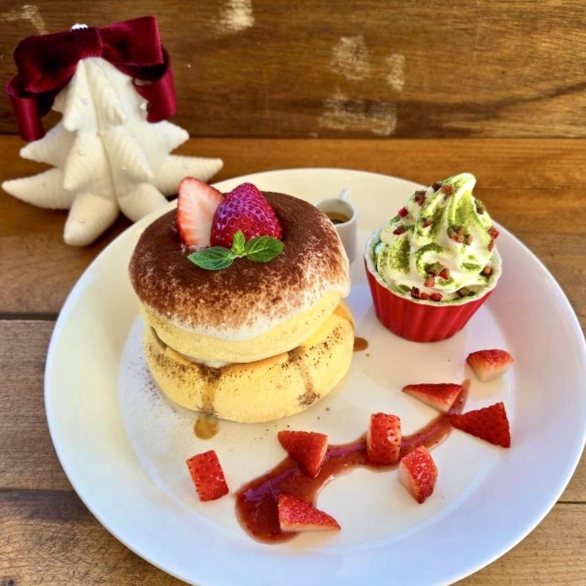 マイパンケーキ 今回も当店自慢のパンケーキを紹介します！😊 「マカダミアナッツ