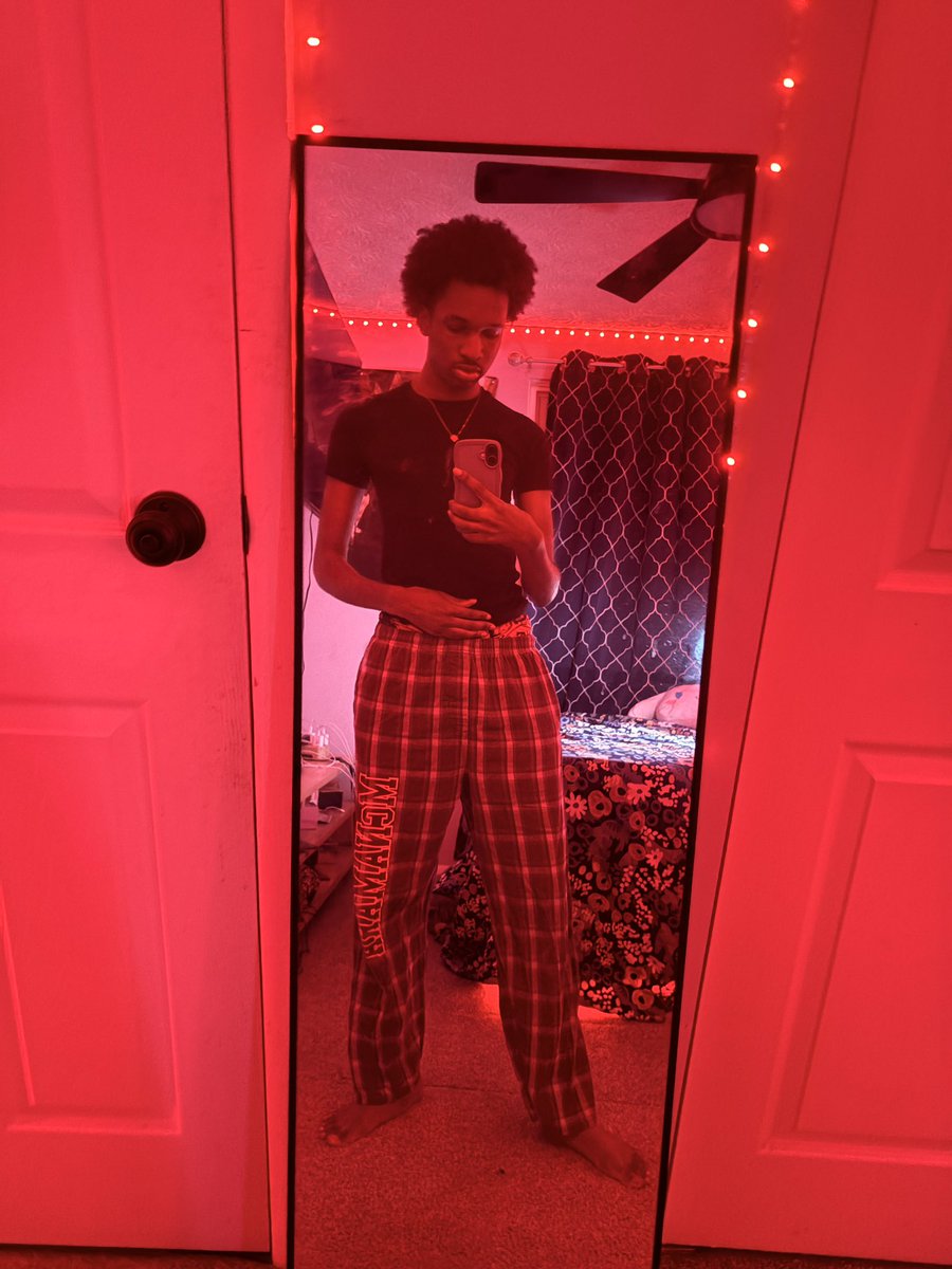 my room stay red