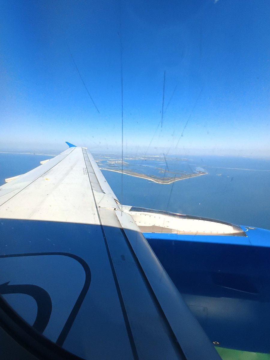 AdamSFulton1982's tweet photo. Just got to the Sarasota, Bradenton, Florida International Airport.. Adam Fulton and David Fulton!! Nice Flight!! Monday, December 22nd, 2025!!🌴🌴🌴🌴🌴🌴🌴🌴🌴 https://t.co/v4cE0DbwpI