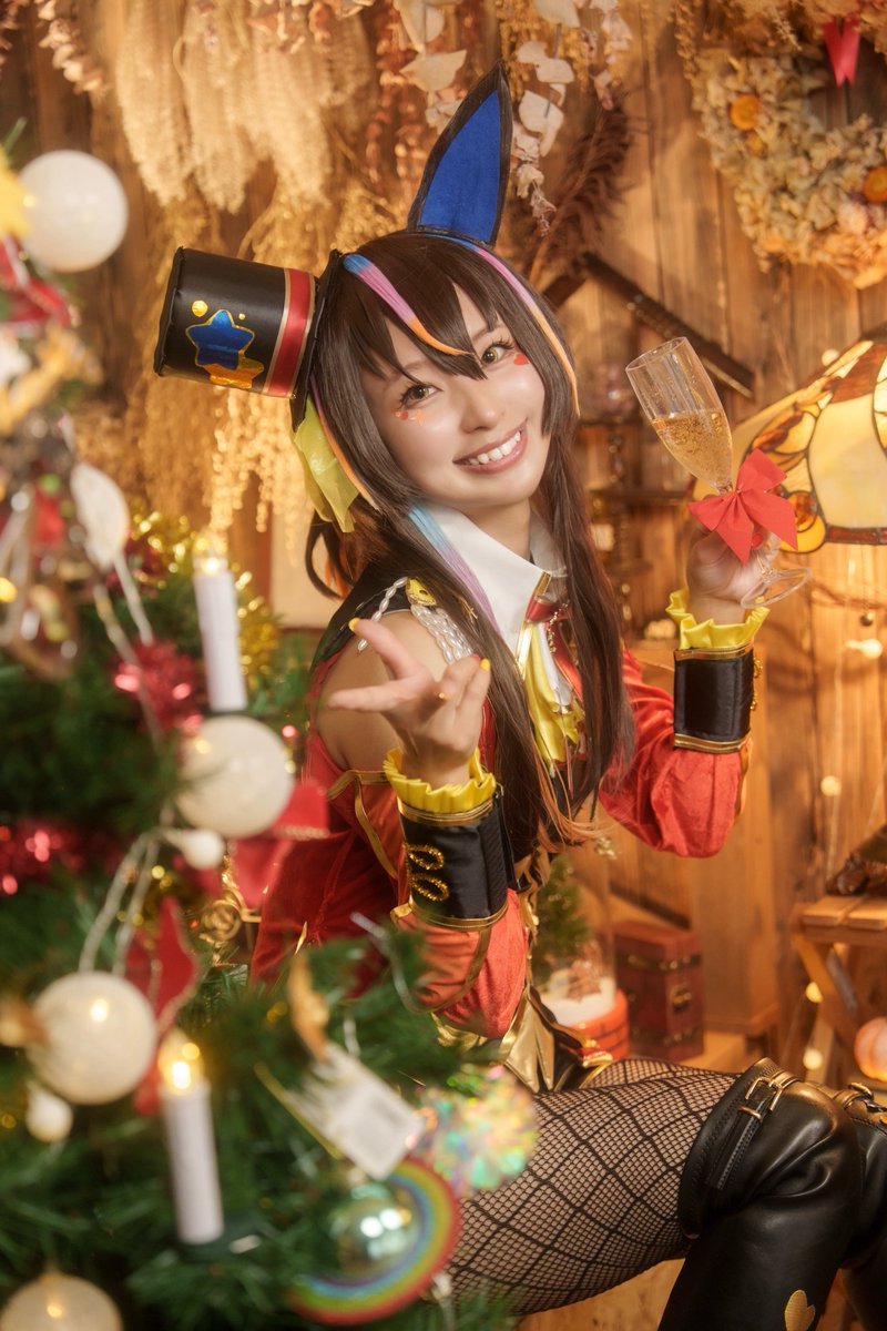 haaachiii44's tweet image. #cosplay
ウマ娘 / ダイタクヘリオス

˗ˋ🎄↟.｡*･ 𓍄 𓄽࿐ྂ𓈒 .｡*･𖢔

えっ！？今日なんも予定ないん！？
ラッキー☆ウチとイルミ行くべ！
ジングルベ〜！

📸:@dai7891 
🏠:@photo_athome 
#ハチメリのメリクリJamboree‼️