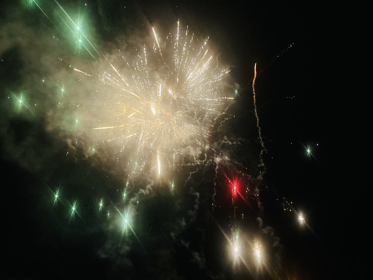 INFOBONBERENEA-k aurkezten du:OKUPAZIO EGUNA!!!2025ko abenduaren 23an!!!su artifizialak!!!!ZORIONAK!!!eskerrik asko!!!

bonberenea 28.urte!elkarlanarekin erresistentzia,herriekin elkartasuna!

bonberenea.com