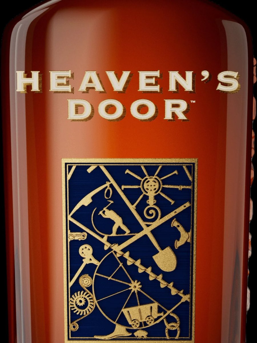 SundayGravytalk's tweet photo. Flight 0023, our next to last trip, takes us to Louisville Kentucky where we sample Heaven's Door Revelation Double Barrel Whiskey. Heaven's Door was co-created by Bob Dylan. This bottle is a blend of 2 straight bourbons and 1 straight rye. It is finished in custom Tonnellerie Radoux barrels. It has a cocoa, brown sugar, vanilla, and oak finish. An excellent KY Whiskey. 4.8/ 5 cannoli.