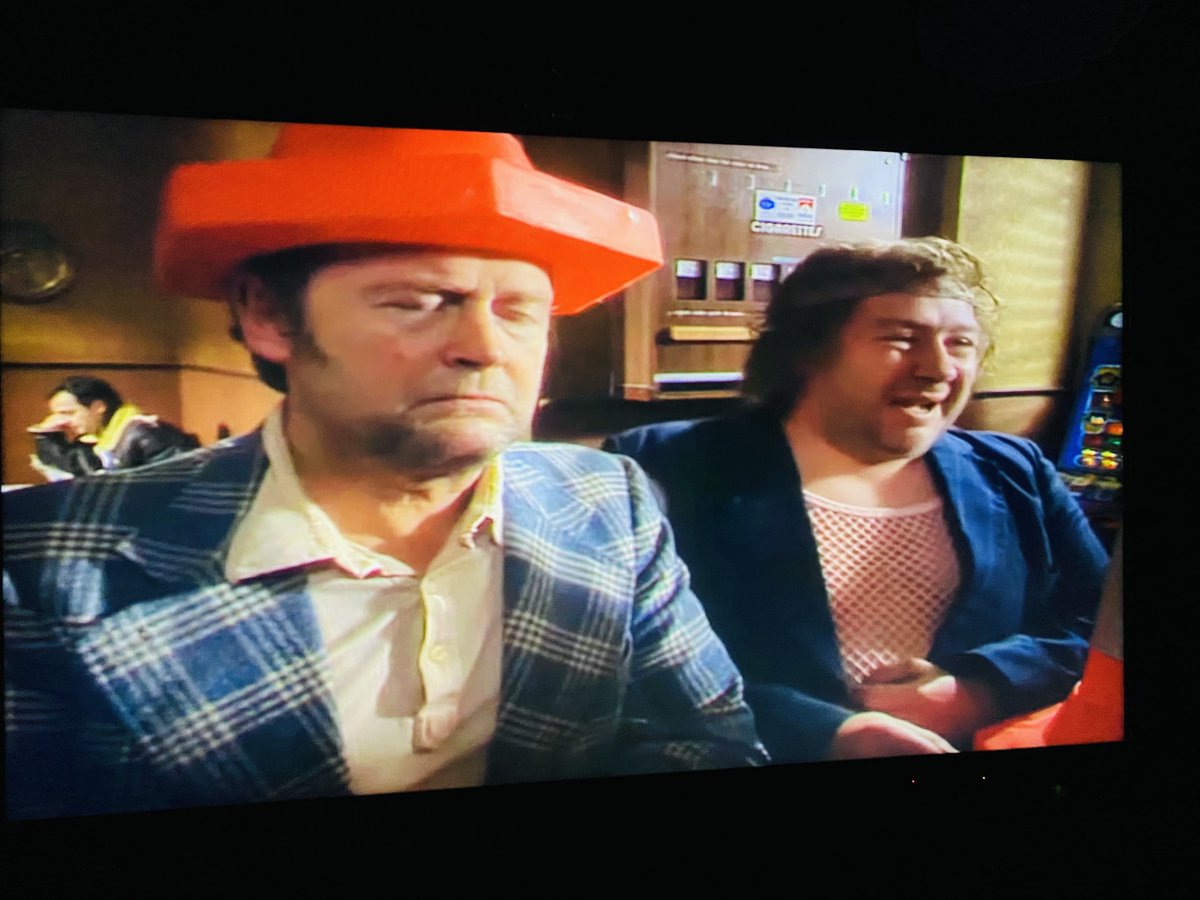 It’s the official office Xmas party night!!!

We be getting shitfaced.

TEE HEE BABY WOO HOO!!!!

🤟😘

#XmasEveEve #TheReactionRoom #XmasParty #Drunk #RabC