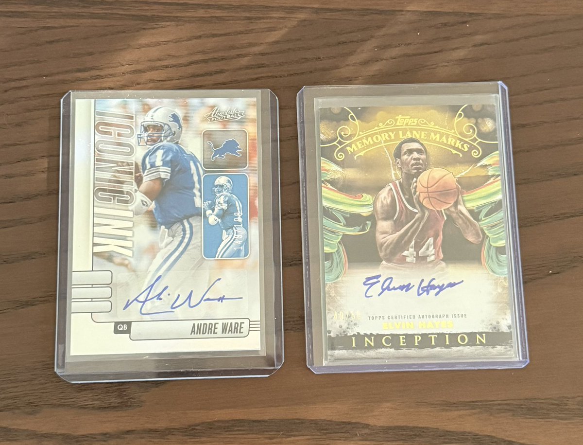 snhs2's tweet image. Today’s mail brought an amazing #GoCoogs #RAKmas from @ryan_peoples 

Thanks Ryan!  I ❤️ these cards and the nice note!