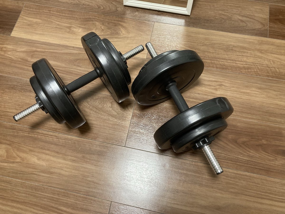 クリスマスイブはダンベルとデートから開始😍