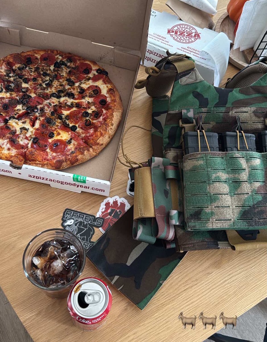 The GØÄT GÄNG is getting their gear! If you got your package, please post what you received below. You can even drop a link if you’ve already tweeted it out. I’m also looking for a lot of feedback here.

Honestly, post what you bought and tell me what you think so far!