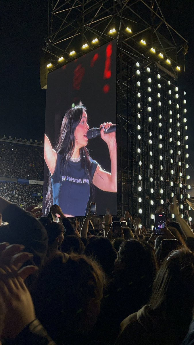 sunsetrhode's tweet image. NOS VEMOS EL 6. 6.26 DONDE SUENA LA FCKING REINA DEL POP LALI ESPOSITO