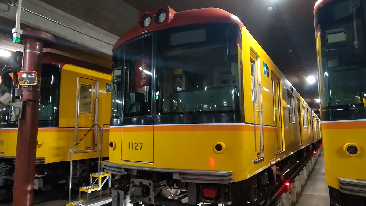 tokyometro_info's tweet image. ＼今日は、 #地下鉄記念日㊗✨／

98年前の今日、日本初の地下鉄が
#上野 ～ #浅草 間に開業しました✨

現在、銀座線で活躍中の #1000系 は、
開業当時に運行していた旧1000形をモチーフにしています🚇

#今日は何の日