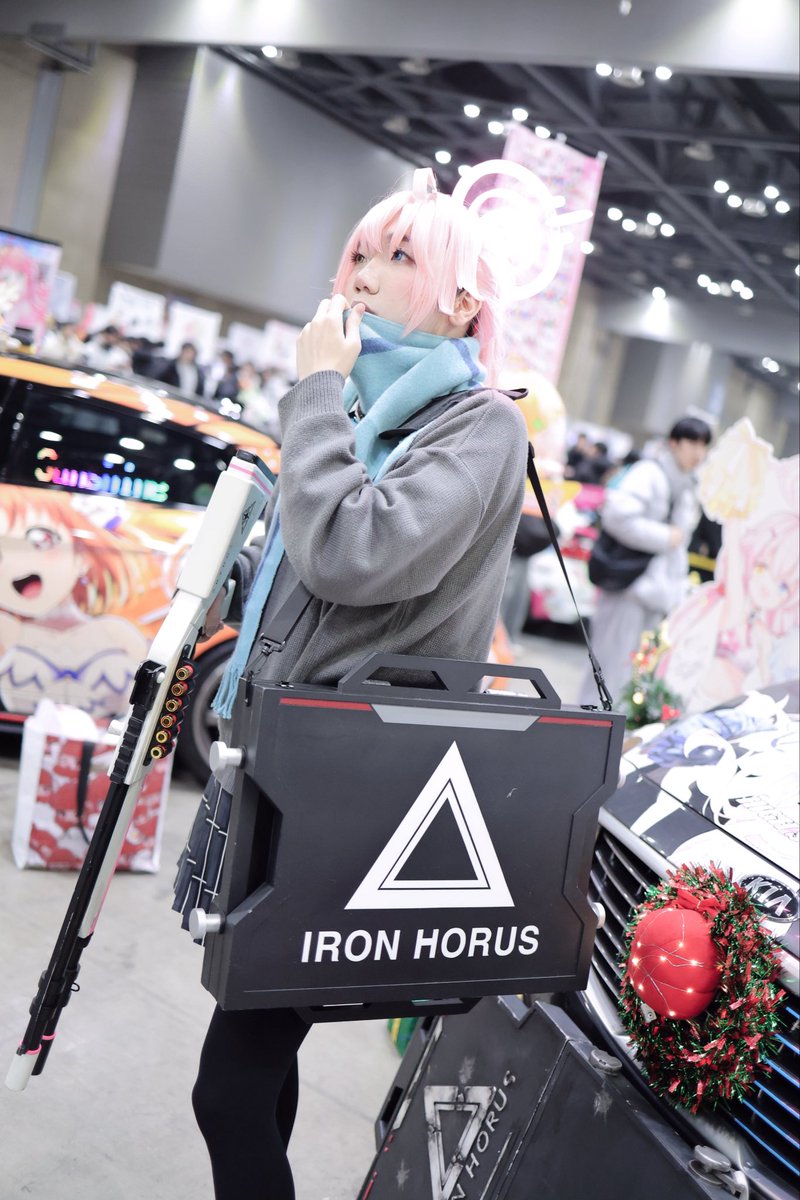 Ryu_A77's tweet image. 2025년 12월 서울코믹월드 WINTER
2학년 호시노로 양일 참가했었습니당😆
⚪️
블루아카이브 굉장히 좋아하구
최애가 타카나시 호시노..! 랍니당🥰
⚪️
이타샤 주인장:@Hy_CosR_ 
📷 @xodud2040 
⚪️
RT부탁드려요! 흔적 다 잡아요!!
(팔로우가 늦어도 기다려주시면 감사하겠습니당) 
⚪️
#트친소_𝕏친소…