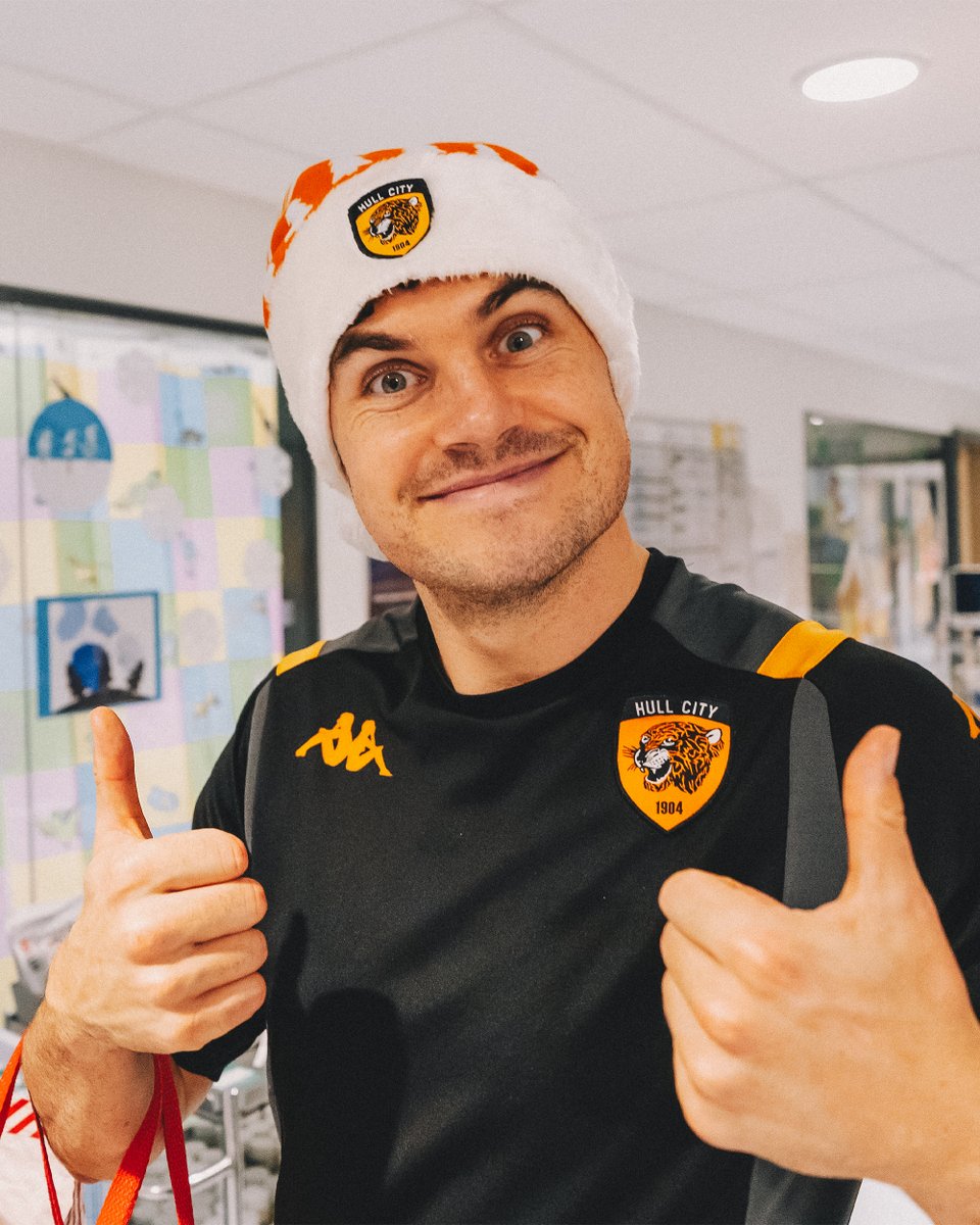 Hull City tweet media