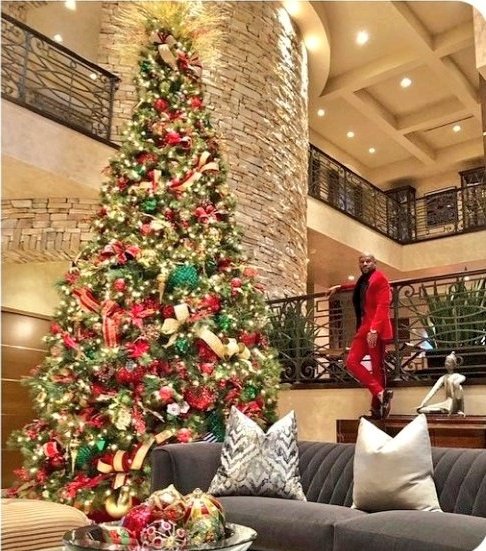 Messi celebrando navidad // El suplente del equipo de la B en Colombia, celebrando navidad