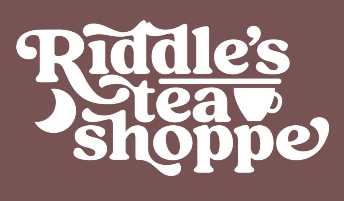 We want to wish you all a happy and merry holiday season and thank you for the support, patience, and kindness!✨❄️

Stay cozy, tea friends!

riddlesteashoppe.com