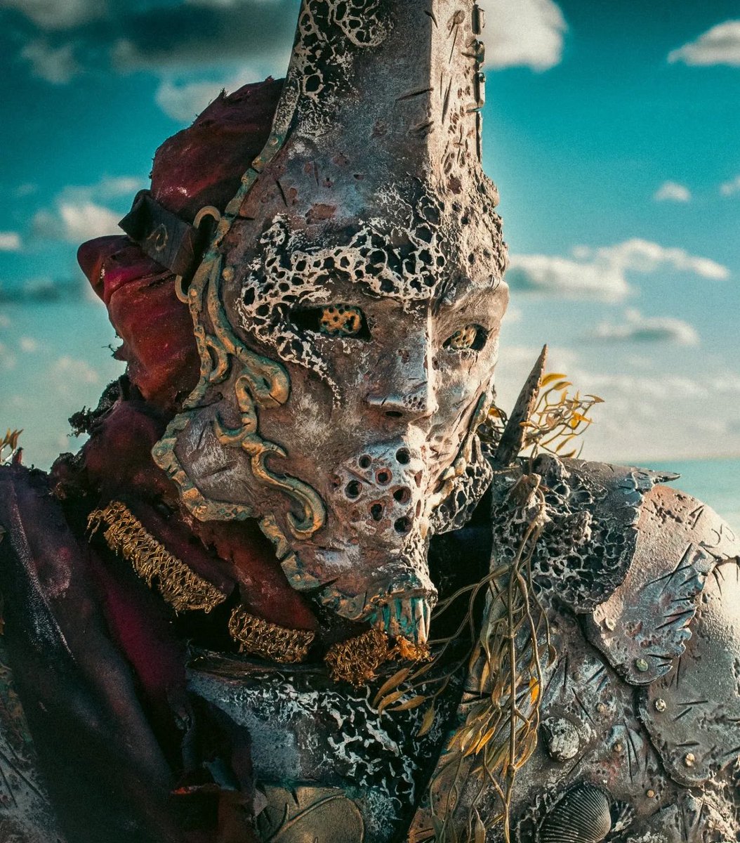 James Gets Spooky tweet media