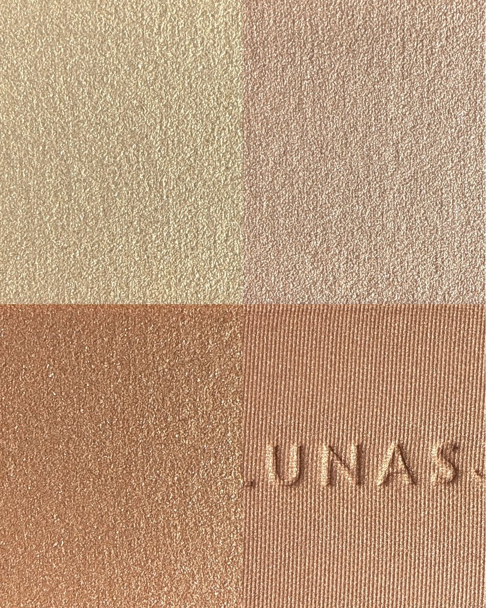 あずみ tweet media