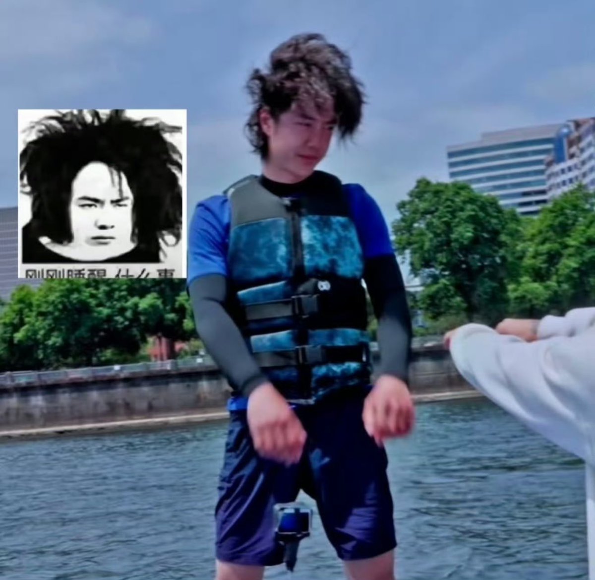 MookiieBear's tweet image. ใครเพนคนทำ 555555555555555555