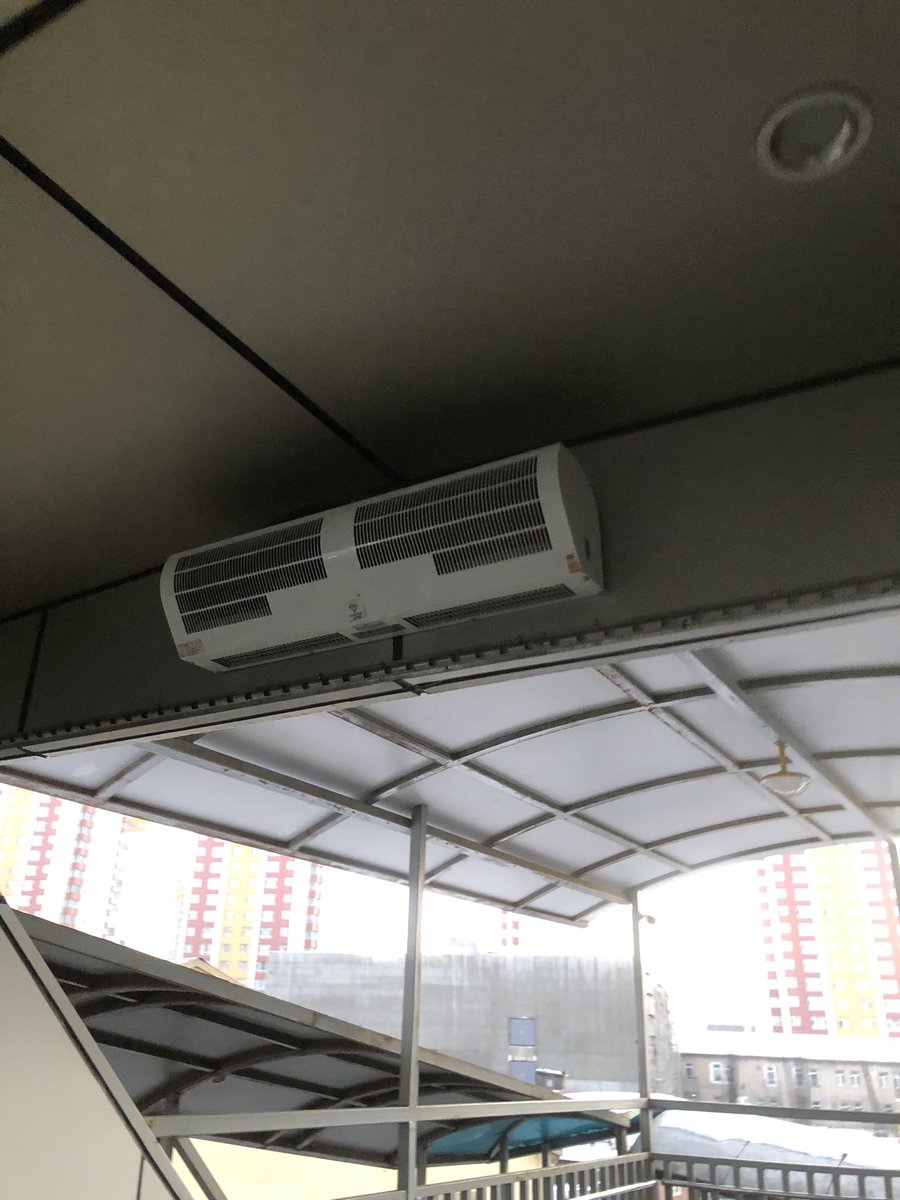 Ухаантай @ц 🤮